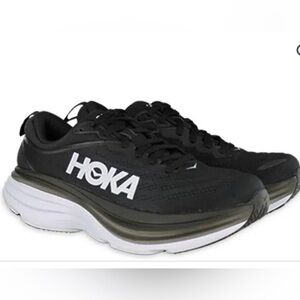 WOMEN’S HOKA BONDI 8/ BLACK/WHITE/ size 8.5